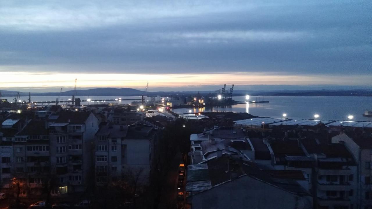 Апартамент За Гости Во1 Burgas Extérieur photo